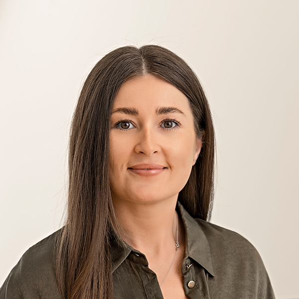 Jasmine Martin BA (Hons)